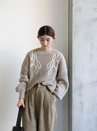 コード刺繍ニットプルオーバー