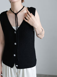 ループタイVネックニットベスト【SALE】