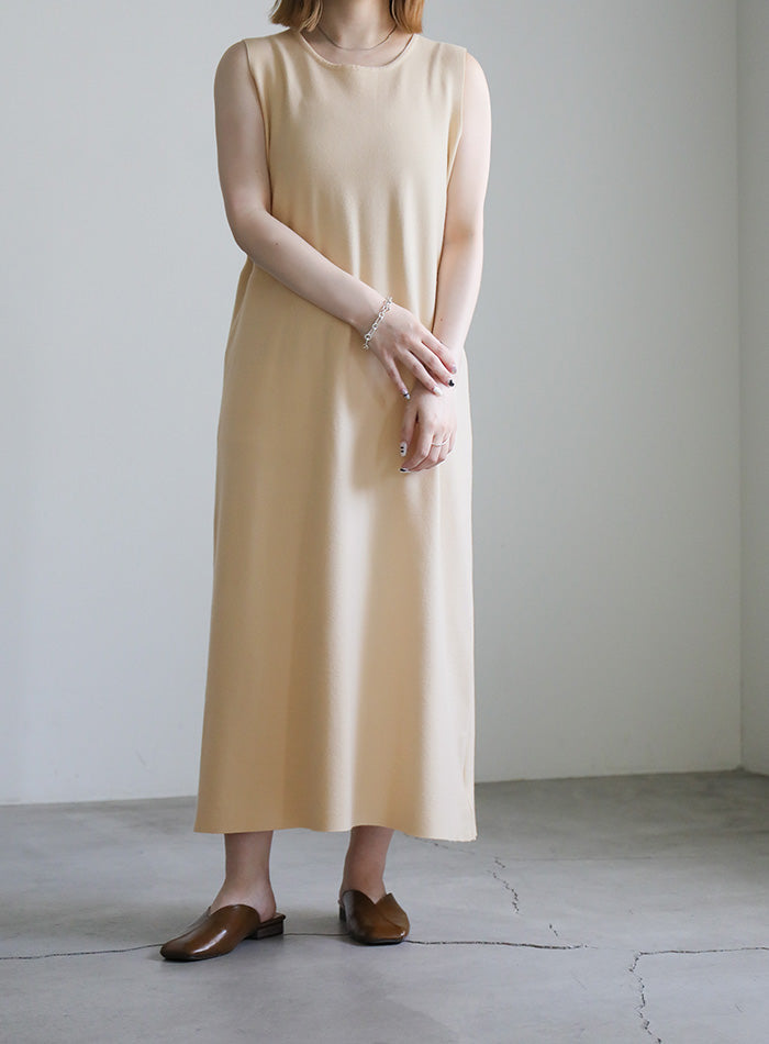 バックスリットノースリーブニットワンピース【SALE】 – SELECT MOCA
