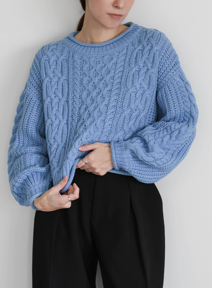 リブロールショートニット