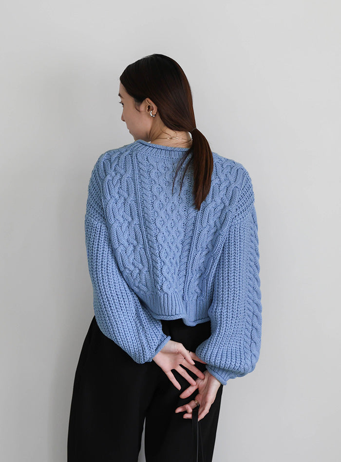 リブロールショートニット