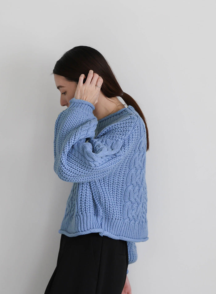 リブロールショートニット