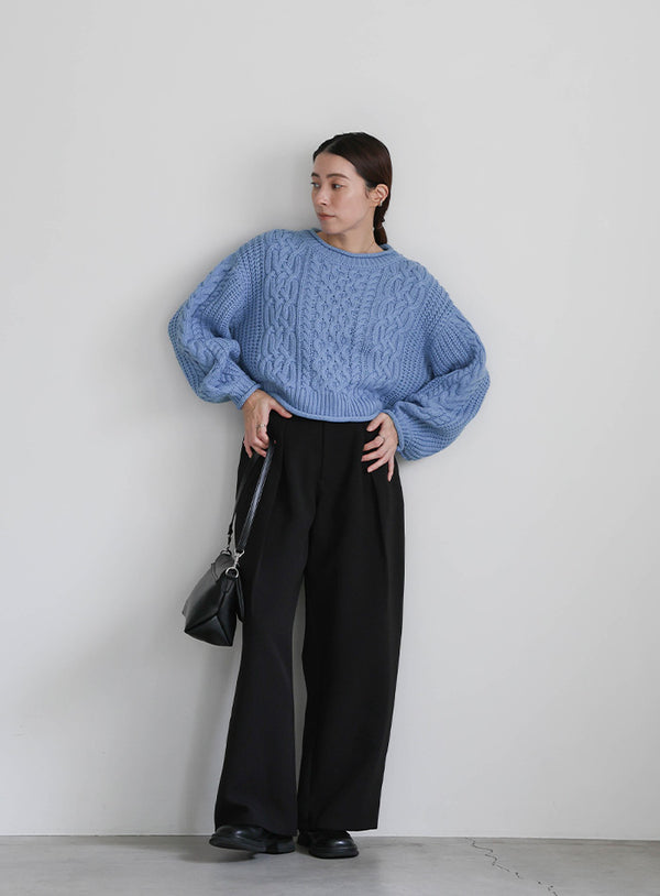 リブロールショートニット