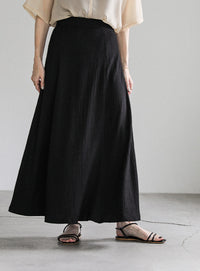 シャーリングフレアスカート