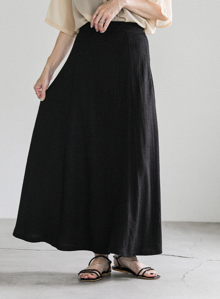 シャーリングフレアスカート