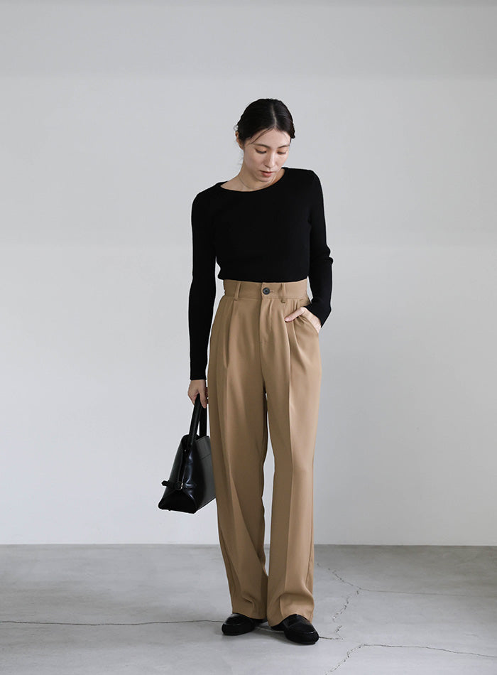 丈長め / ハイウエストセンタープレススラックス