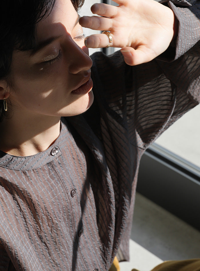 シアーシャドーストライプバンドカラーシャツ【SALE】