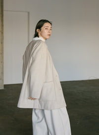 ノーカラーポケットデザインアウター