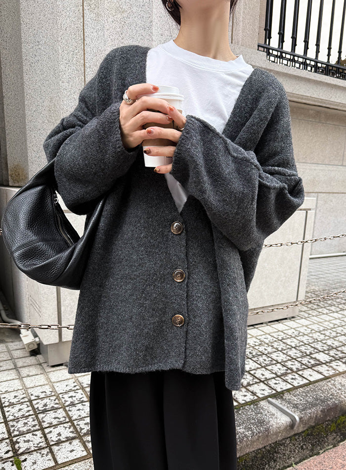 スリーブリンキングVネックカーディガン【by SON】