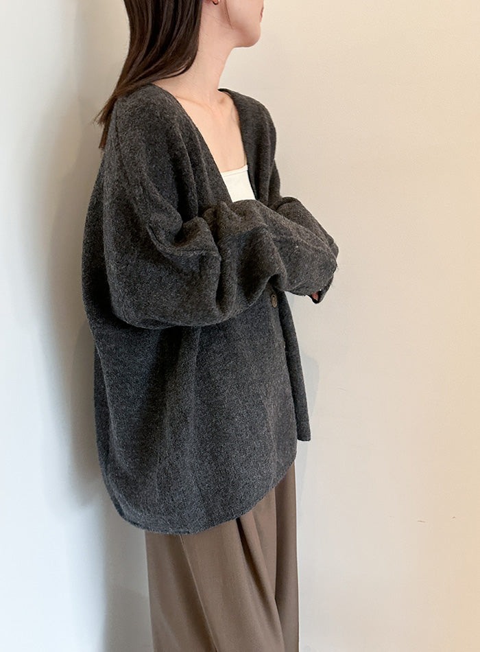 スリーブリンキングVネックカーディガン【by SON】