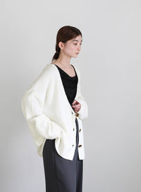 スリーブリンキングVネックカーディガン【by SON】