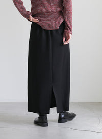 バックスリットストレッチナロースカート