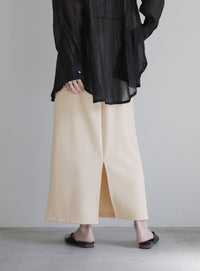 バックスリットストレッチナロースカート