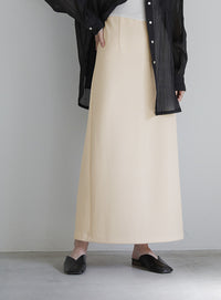 バックスリットストレッチナロースカート