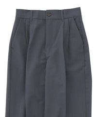 センタープレスストレートスラックス