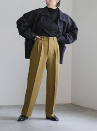 センタープレスストレートスラックス