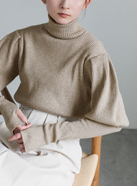 パフスリーブタートルネックニット