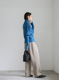 パフスリーブタートルネックニット