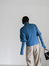 パフスリーブタートルネックニット