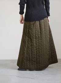 キルティングフレアスカート
