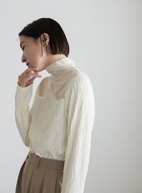 ハイネックシアーウェーブトップス