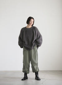 フェザーバックスリットオーバーニット