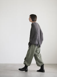 フェザーバックスリットオーバーニット