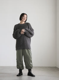 フェザーバックスリットオーバーニット