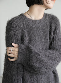 フェザーバックスリットオーバーニット