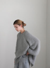 フェザーバックスリットオーバーニット