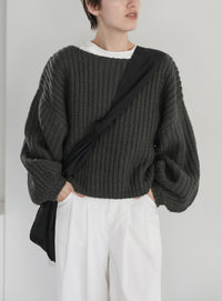 ボートネックボリュームスリーブショートニット【SALE】