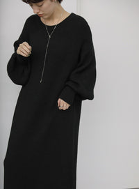 ボリュームスリーブロングニットワンピース【SALE】