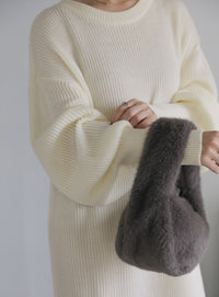 ボリュームスリーブロングニットワンピース【SALE】