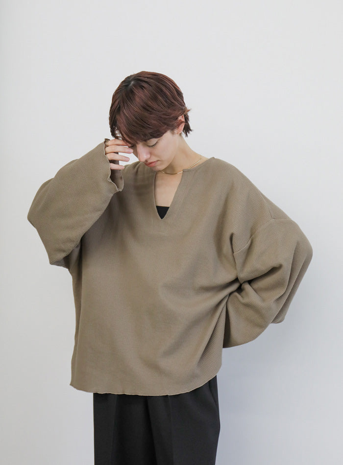 キーネックワッフルトップス