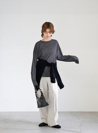 スラブシアークルーネックトップス