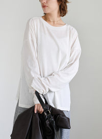 スラブシアークルーネックトップス