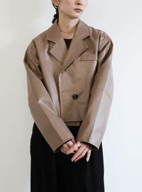 フェイクレザーショートジャケット