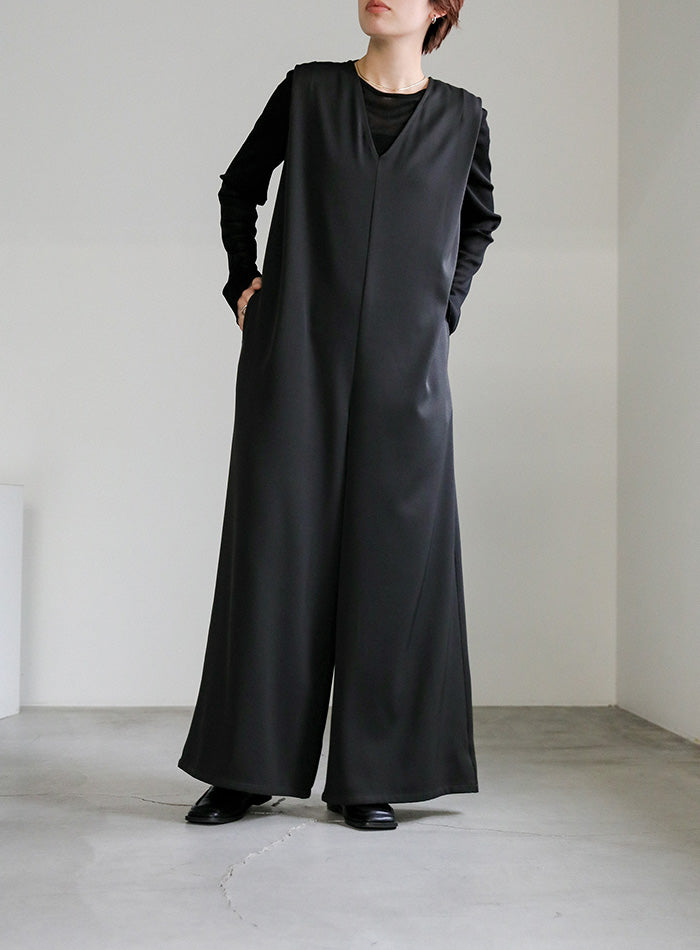 マチャット 黒 タックネックオールインワン ☆新品☆machatt マチャット タックネックオールインワン(ブラック)