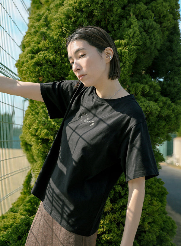 ロゴ刺繍Tシャツ【SALE】