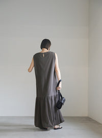 ボックスシルエットバルーンワンピース