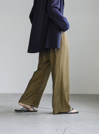 リラックスストレートパンツ