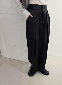 サテンディープタックワイドパンツ