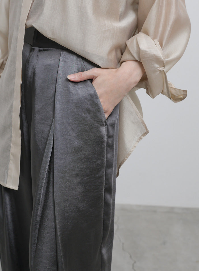 サテンディープタックワイドパンツ