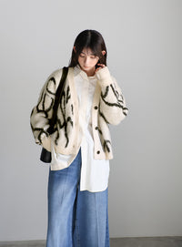 ニュアンスラインニットカーディガン