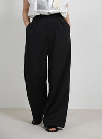 サイドベルトボタンワイドパンツ