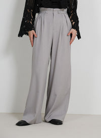 サイドベルトボタンワイドパンツ