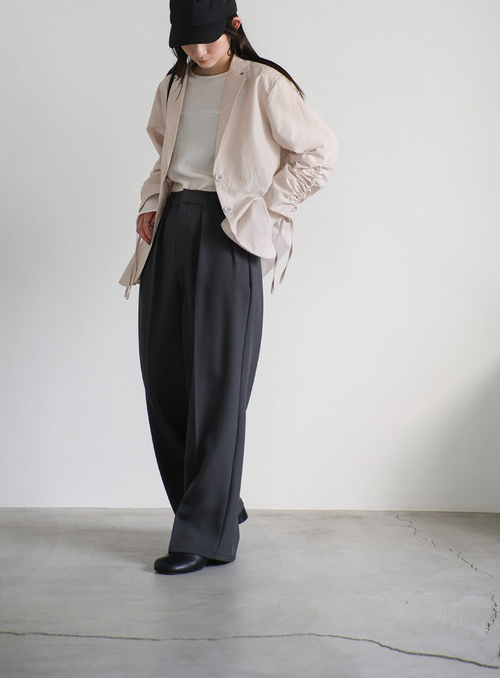 ギャザースリーブバックスリットジャケット【SALE】