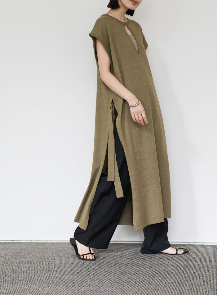 【Et】キーネックニットベストワンピース