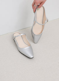 メリージェーンフラットサンダル