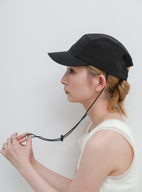 ストラップ付き撥水2WAYキャップ